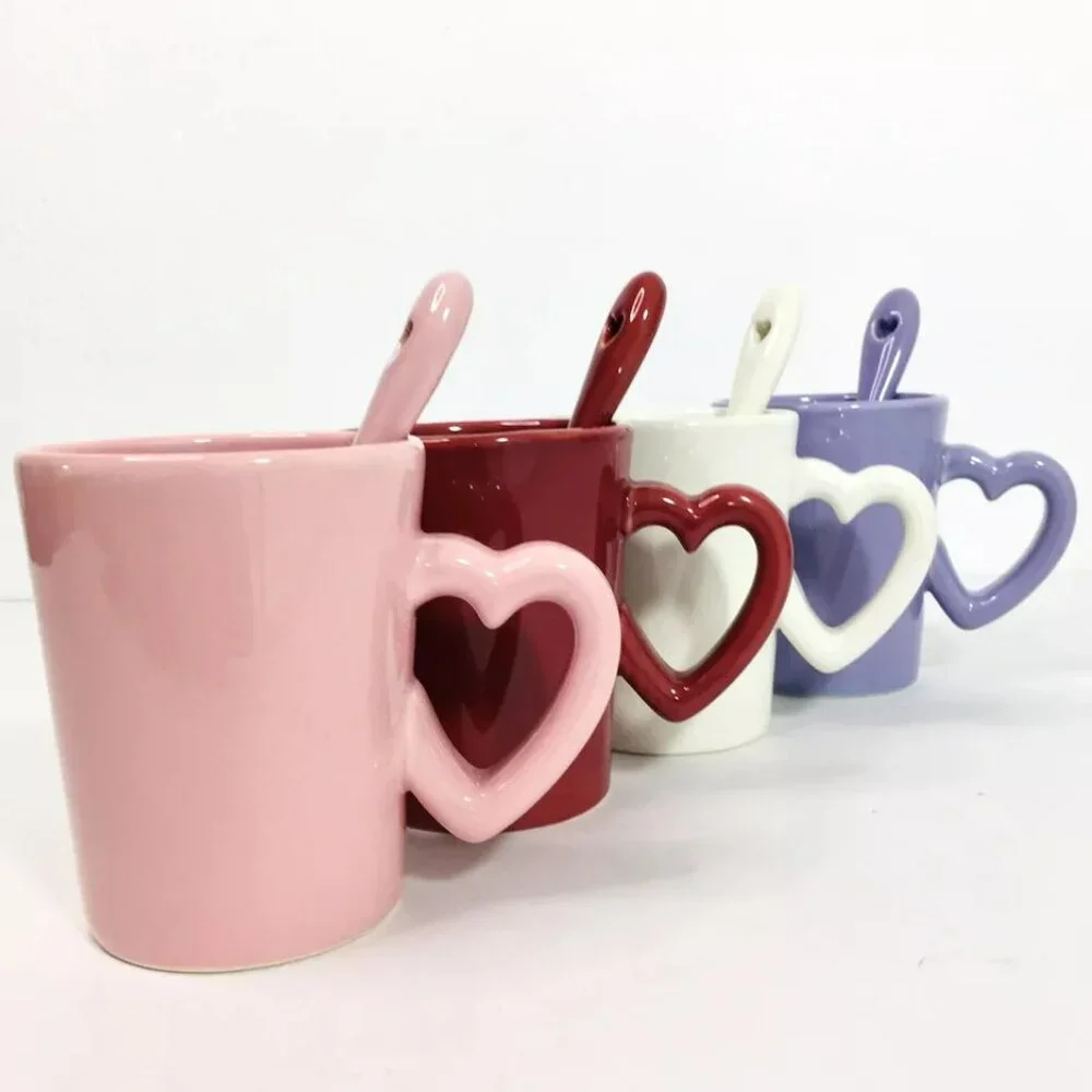 Williams Sonoma 4 Heart Mugs Pink Purple Red White Matching Heart Spoons